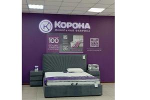 Фирменный магазин «КОРОНА», ул. Горького, д.1. ТЦ «Подиум». 2 этаж Фирменный магазин «КОРОНА», ул. Горького, д.1. ТЦ «Подиум». 2 этаж